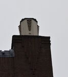 Een schoorsteen in stijl.
<br/>
Richard Keijzer, 2015-02-26